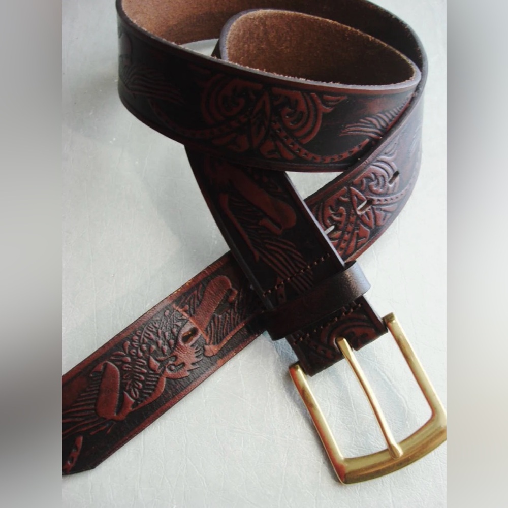 Vintage WRANGLER LEATHER TOOLED WORKED EAGLE LEATHER BELT Size 42 1990s Brown